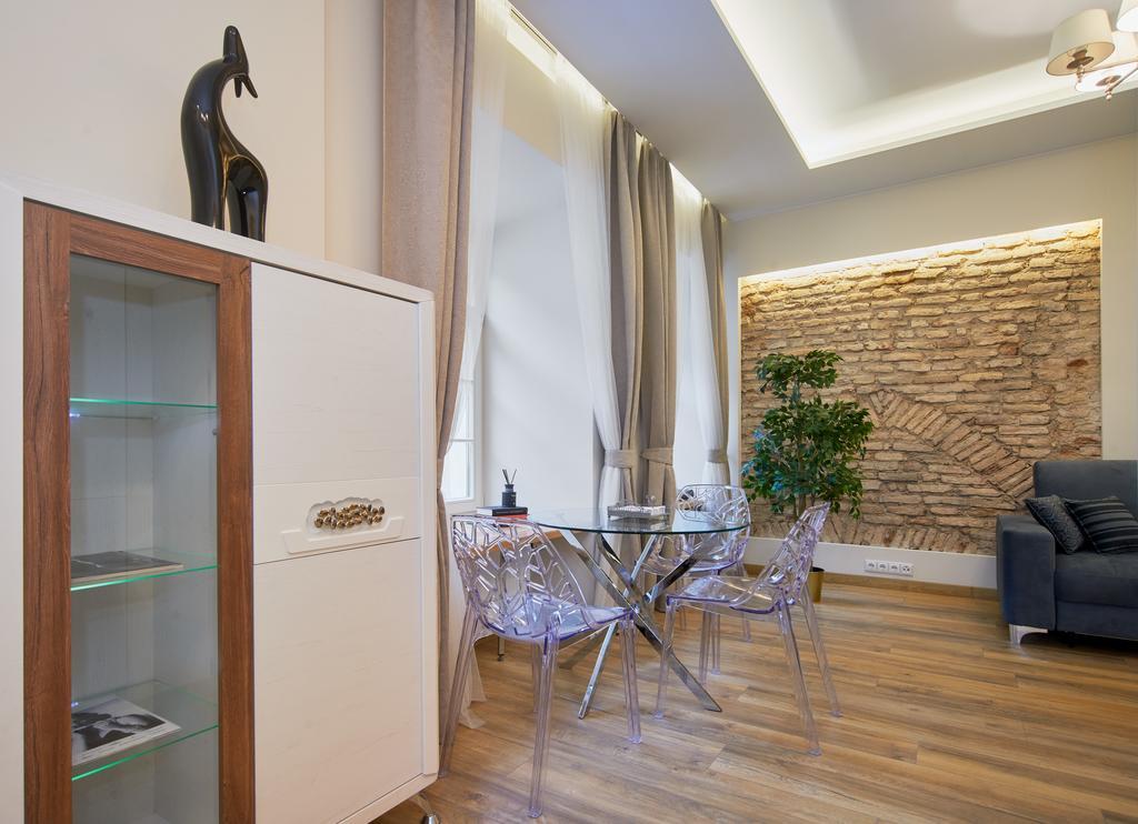 Town Hall Square Apartments فيلنيوس المظهر الخارجي الصورة